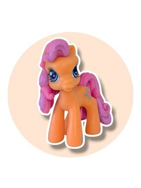 My Little Pony Mini Action Figure Toy: Sew-And-So, 2 in.